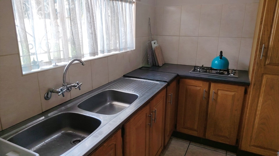 3 Bedroom Property for Sale in Roosheuwel North West